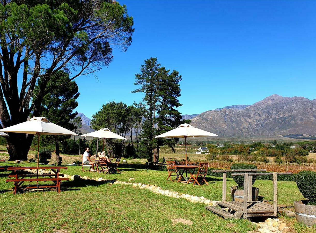 Topiary Wine Estate & Cottages ฟรันเชิค ภายนอก รูปภาพ