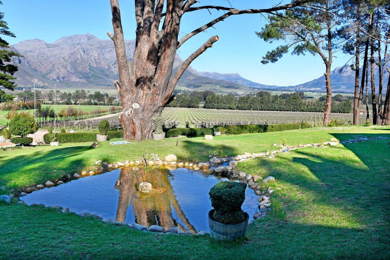 Topiary Wine Estate & Cottages ฟรันเชิค ภายนอก รูปภาพ