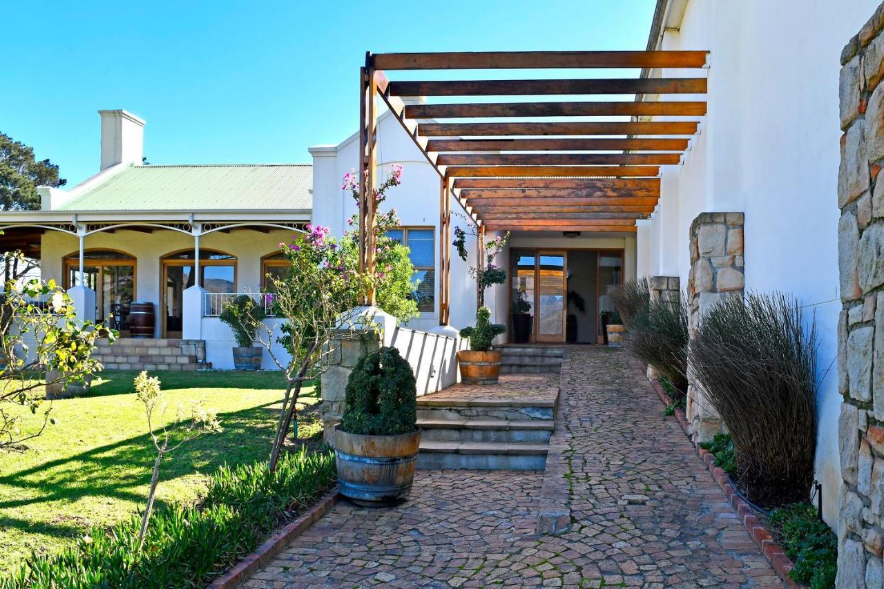 Topiary Wine Estate & Cottages ฟรันเชิค ภายนอก รูปภาพ