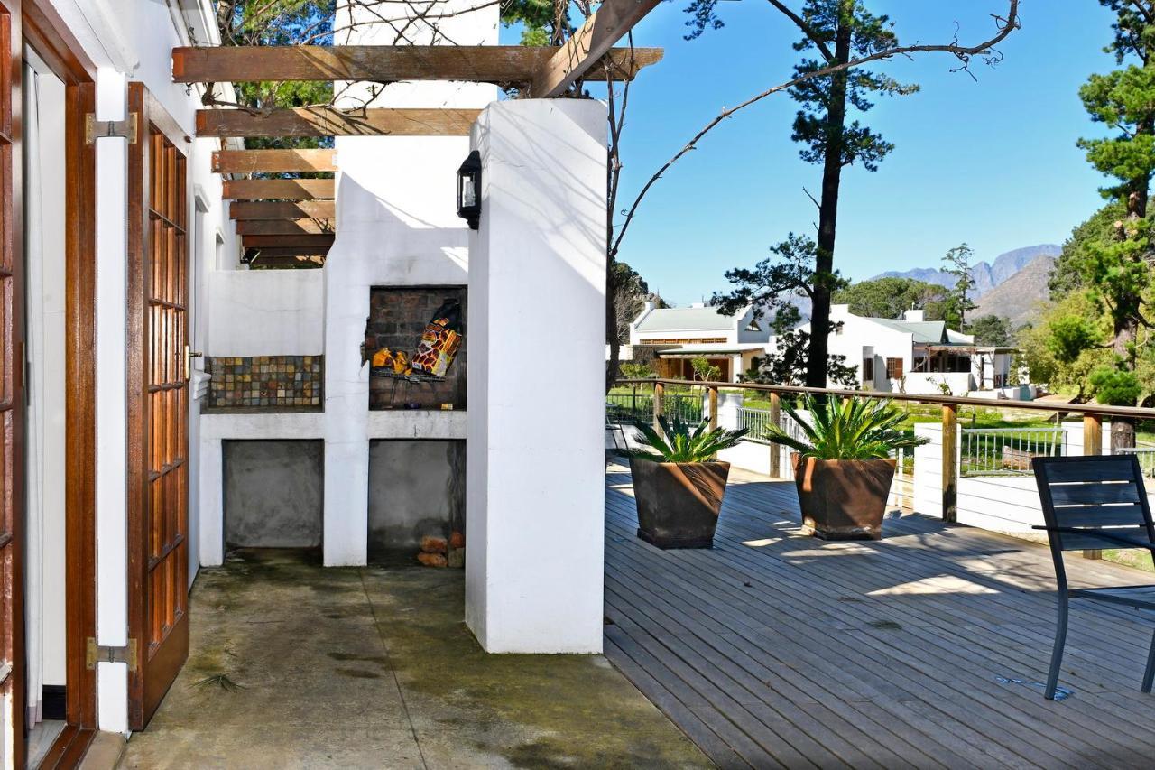Topiary Wine Estate & Cottages ฟรันเชิค ภายนอก รูปภาพ